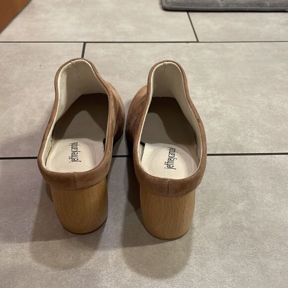 JEFFERY Campbell woman’s light tan suede mules - Picture 4 of 10